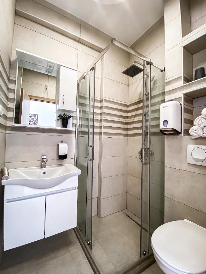 Mavalux Apartments Tivat Dış mekan fotoğraf