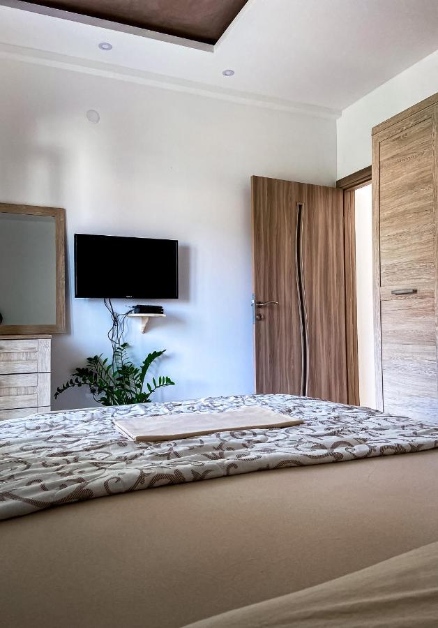 Mavalux Apartments Tivat Dış mekan fotoğraf