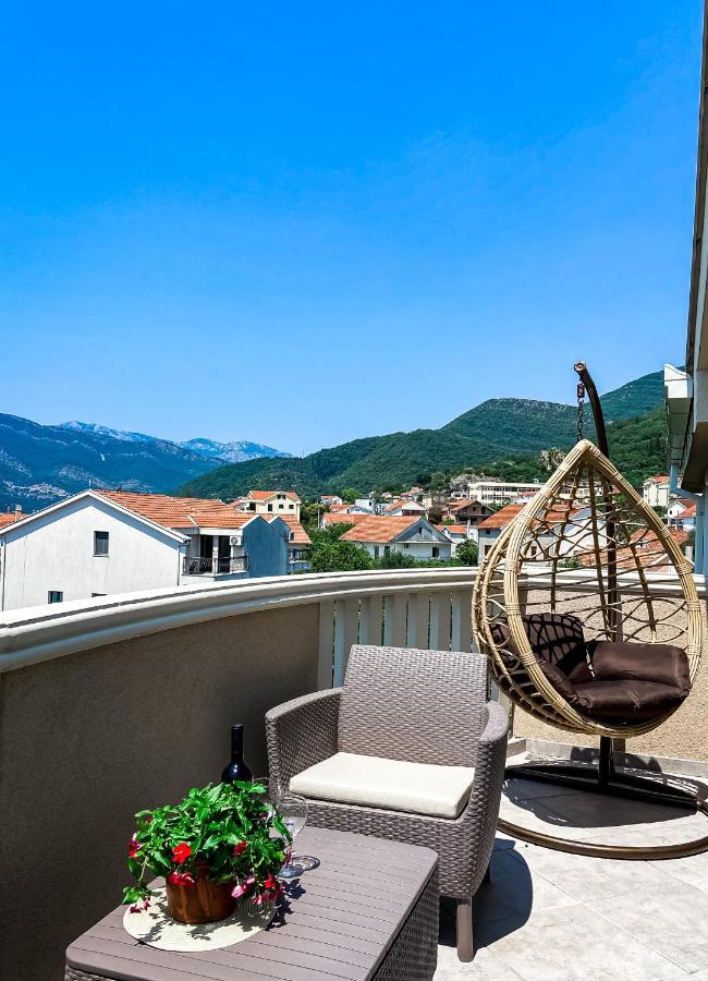 Mavalux Apartments Tivat Dış mekan fotoğraf