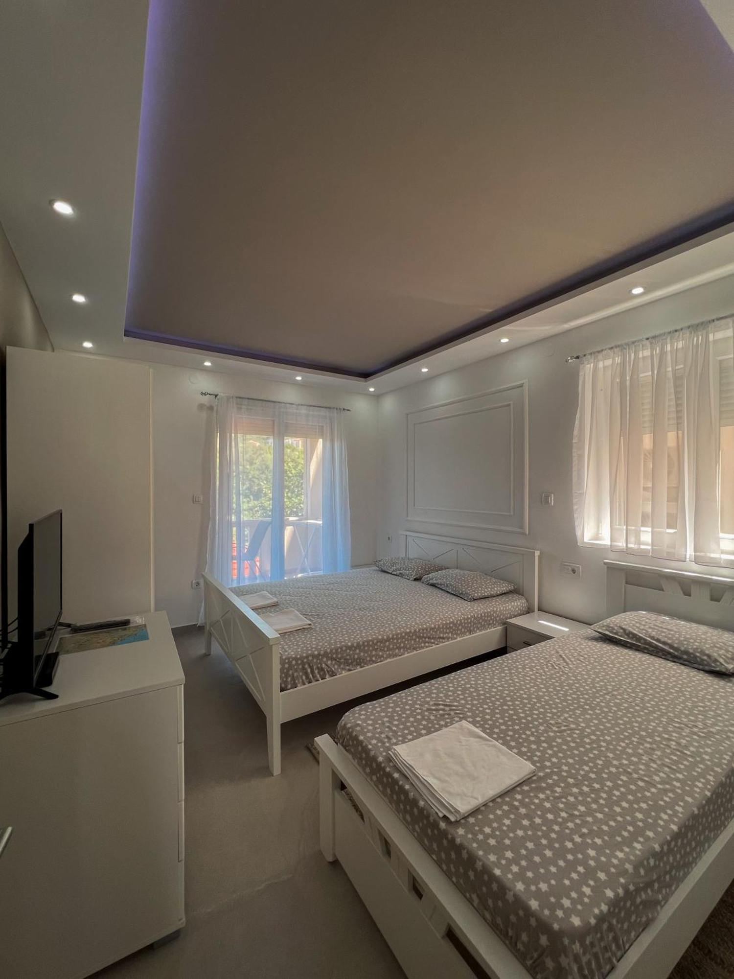 Mavalux Apartments Tivat Dış mekan fotoğraf