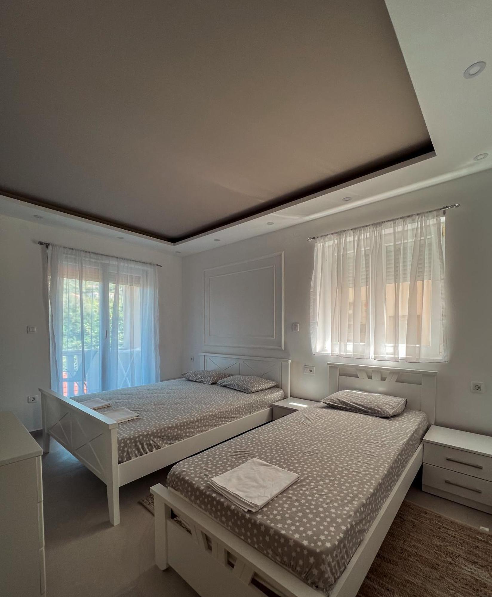 Mavalux Apartments Tivat Dış mekan fotoğraf