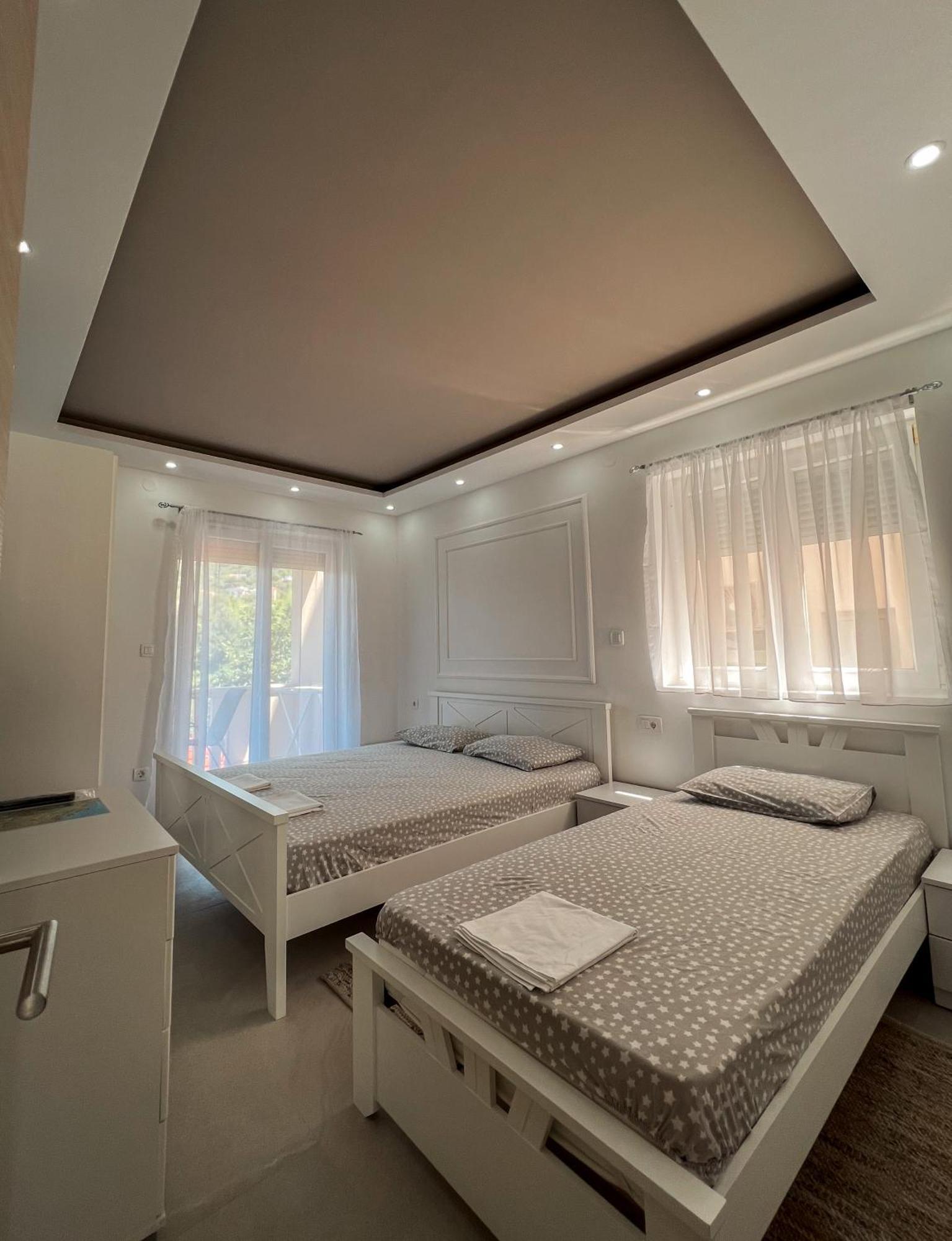 Mavalux Apartments Tivat Dış mekan fotoğraf